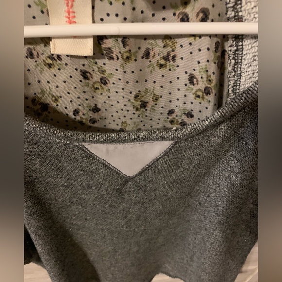 Cute top with sweatshirt material - Picture 3 of 3